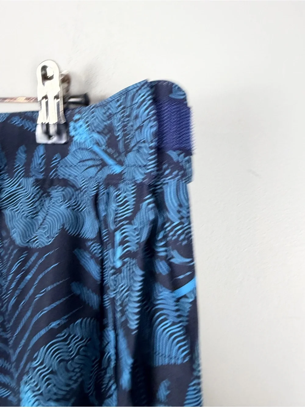 RipSkirt length 2 in Maui moonlight blue size large
